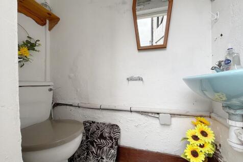 Outside Wc