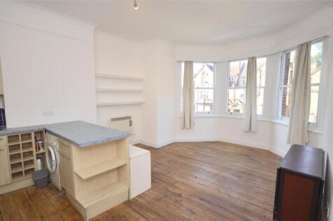 Living open plan kit