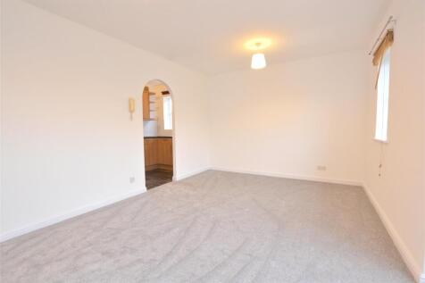 Lounge to Kitchen