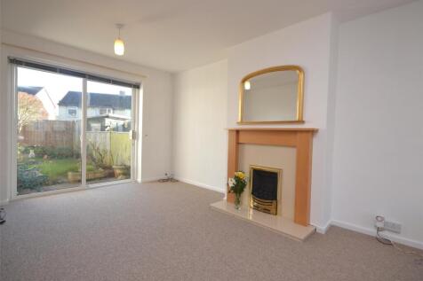 Living Room (2)