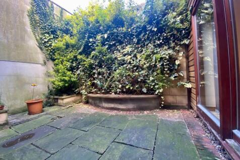Courtyard.jpeg
