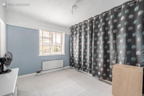 9946d913-94f6-477...