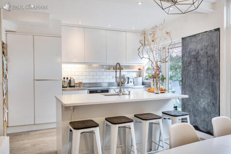 ac33c88b-0609-403...