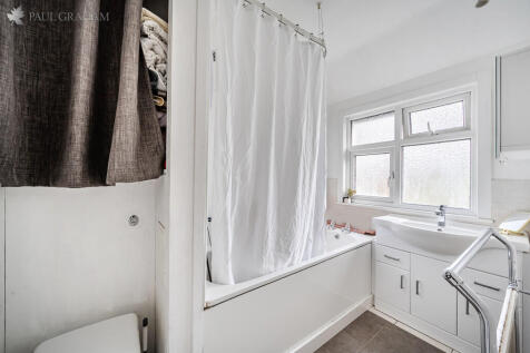 1d18204b-0586-409...