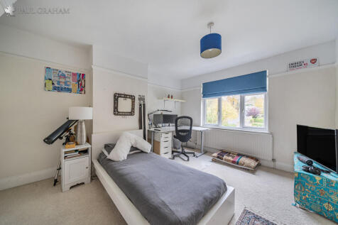 23df750e-b409-428...