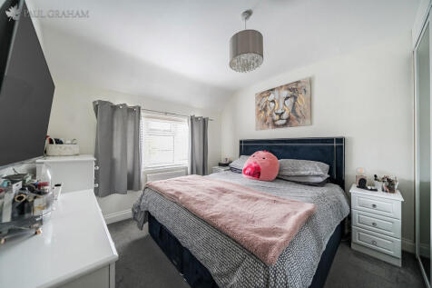 87dce689-e073-467...