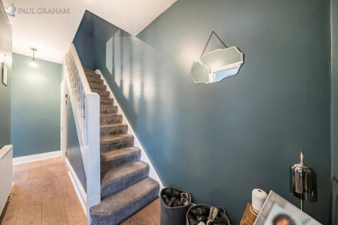 6cfde0c5-7504-4da...