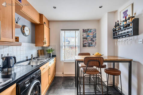 b649f345-4613-414...