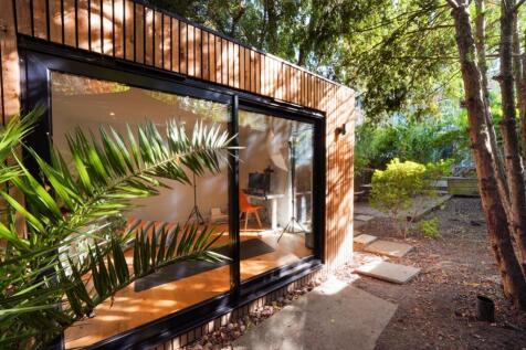 garden studio room