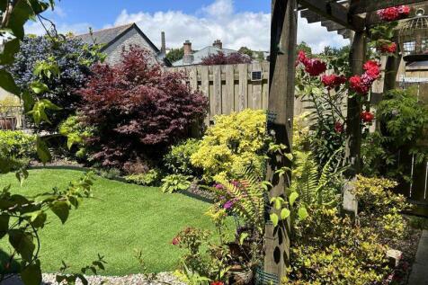 Attractive Garden