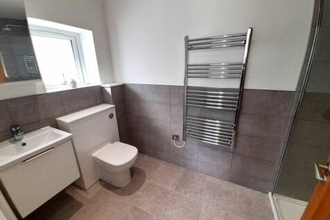 Bedroom 2 En Suite