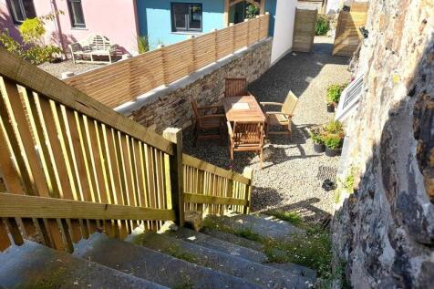 Courtyard Garden