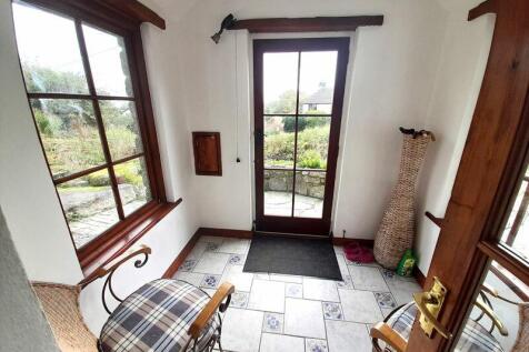 Entrance Porch