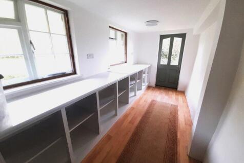 Boot / Hobby Room