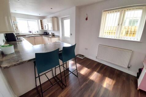 Kitchen/Family Room
