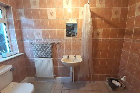 Downstairs Wet Room