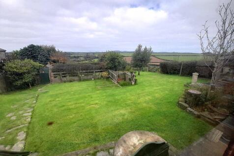 Garden and Countryside Views
