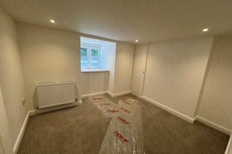 bedroom x2