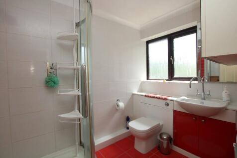SHOWERROOM