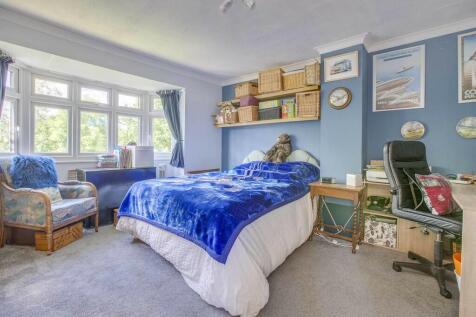22 Bedford Avenue...