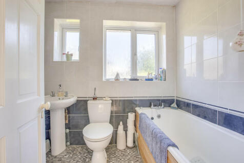 22 Bedford Avenue...