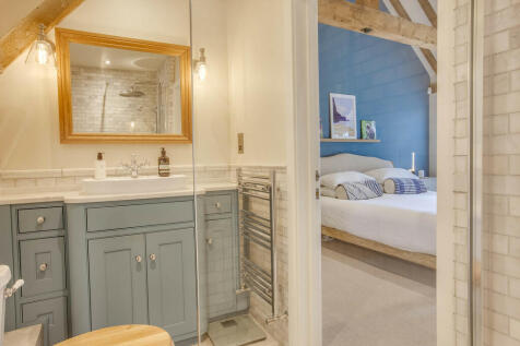 Master en-Suite V...