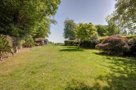 Kendalmead, Burto...
