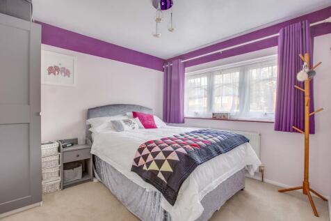 23 Highmoor, HP7 ...