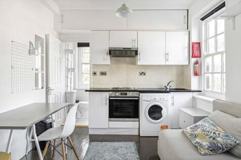 Reception/Kitchen