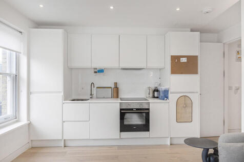 Reception/Kitchen