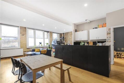 Kitchen/Reception