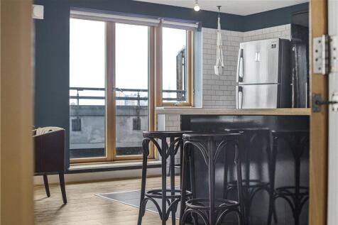 Reception/Kitchen