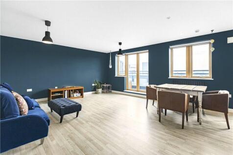 Reception/Kitchen