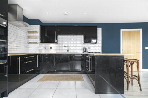 Reception/Kitchen