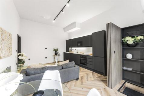 Reception/Kitchen