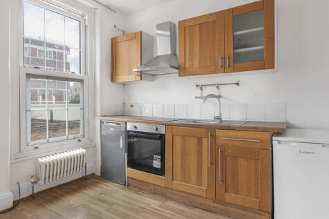 Reception/Kitchen