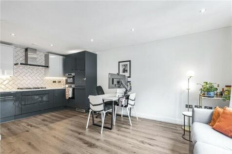 Reception/Kitchen