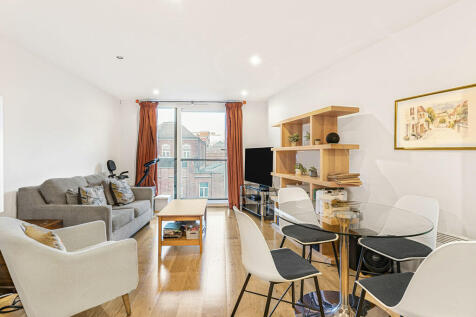 Reception/Kitchen