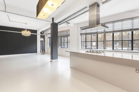 Reception/Kitchen