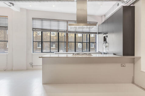 Reception/Kitchen