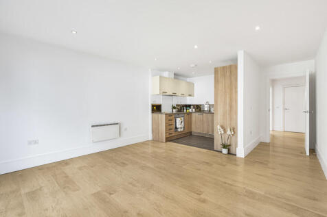 Reception/Kitchen