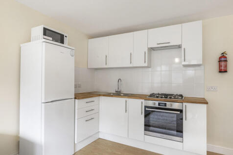 Reception/Kitchen