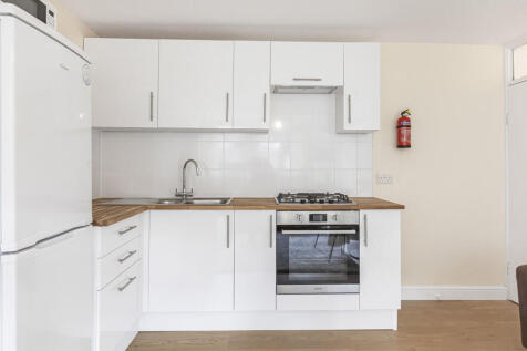 Reception/Kitchen