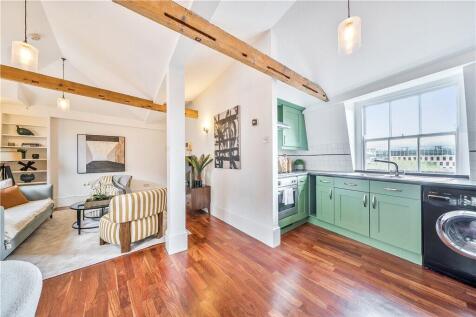 Kitchen/Reception