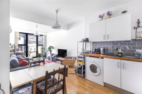 Reception/Kitchen