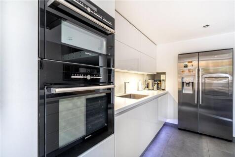 Reception/Kitchen