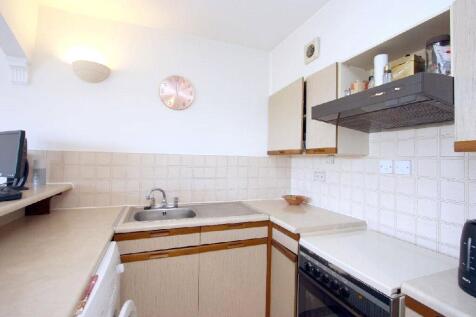 Reception/Kitchen