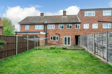 137-Grove-Crescent-1013.jpg