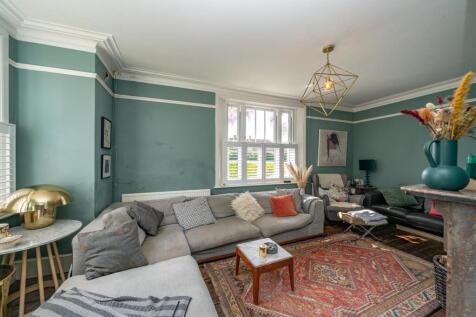 Front reception room