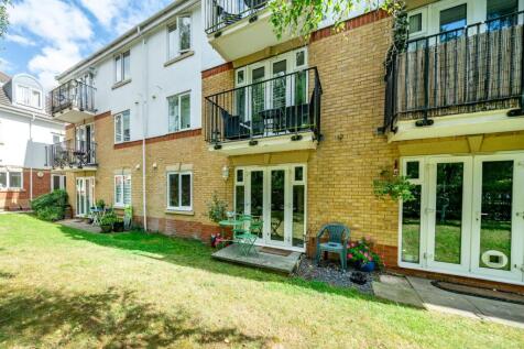22-Basildon-Close-9640.jpg
